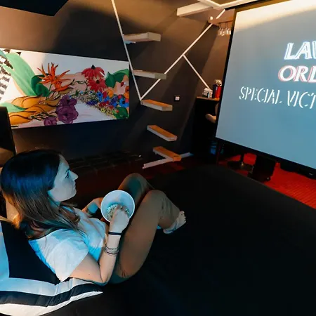 Mariposa Cinema Alojamento de Acomodação e Pequeno-almoço Grumo Appula